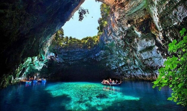 «Παγκόσμιο Γεωπάρκο UNESCO» ανακηρύχθηκε το Γεωπάρκο Κεφαλονιάς – Ιθάκης