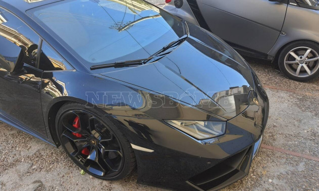 Αυτή είναι η θηριώδης Lamborghini που έγινε viral – Την κρατά παροπλισμένη η ΕΛΑΣ