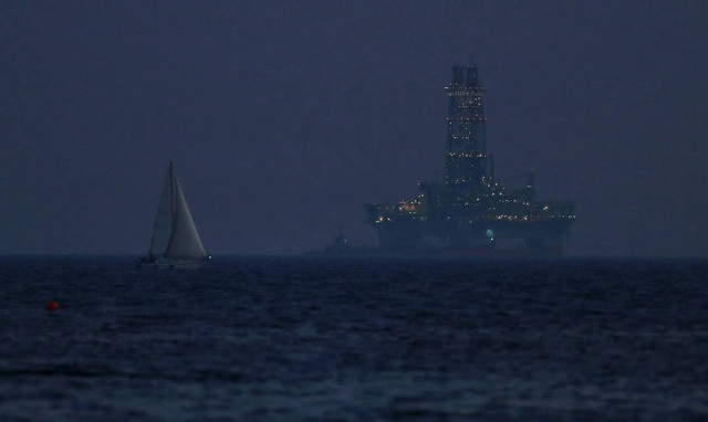 ΕΔΕΥ: Επαφές με τους επενδυτές για επιτάχυνση των ερευνών για υδρογονάνθρακες