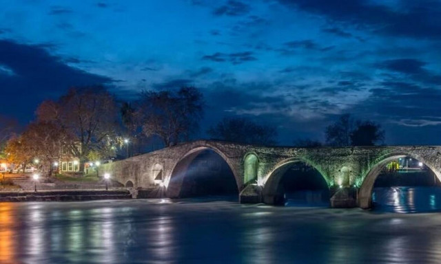 Άρτα: Έχετε άπειρους λόγους να την επισκεφτείτε και το ιστορικό Γιοφύρι είναι ο πρώτος!