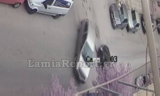 Λαμία: Κάμερα κατέγραψε τροχαίο σε διασταύρωση της πόλης