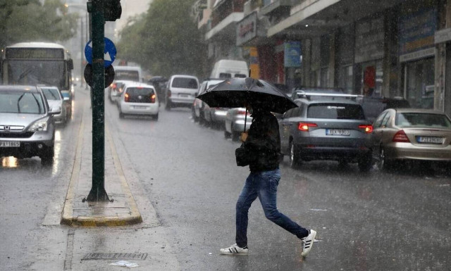 Κακοκαιρία με καταιγίδες και χαλάζι το επόμενο 48ωρο - Πότε φτιάχνει ξανά ο καιρός