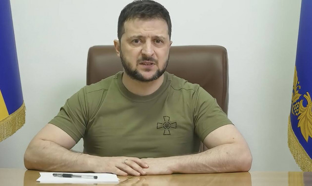 Πόλεμος στην Ουκρανία: Ο ρωσικός στρατός ξεκίνησε τη «μάχη του Ντονμπάς», λέει ο Ζελένσκι