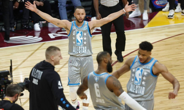 Γιάννης Αντετοκούνμπο: «Ξεπερασμένοι ΛεΜπρον και Κάρι, καλύτερος ο Γιάννης» λέει πρωταθλητής του ΝΒΑ