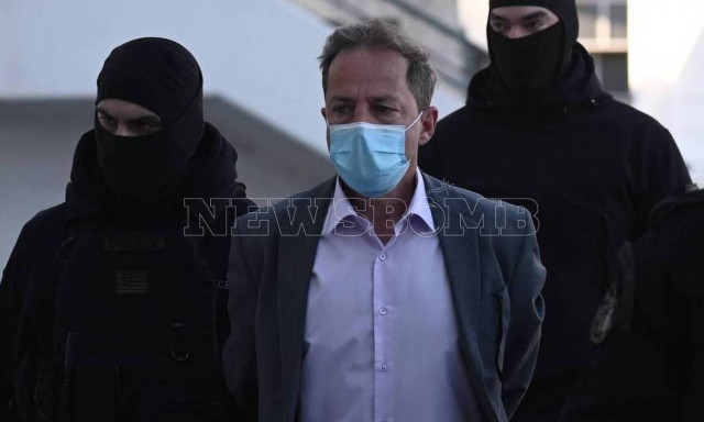 Μαρτυρία στη δίκη Λιγνάδη: «Τον είδα με δύο νεαρούς άνδρες στην Επίδαυρο»