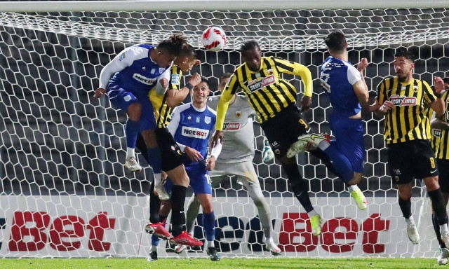 Super League: Με την πλάτη στον τοίχο η ΑΕΚ - Τα highlights κι η βαθμολογία