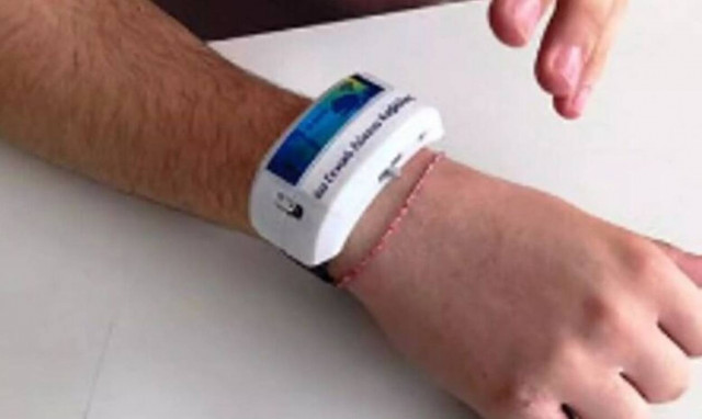 Καβάλα: Μαχητές έφτιαξαν βραχιόλι πανικού - Πώς λειτουργεί