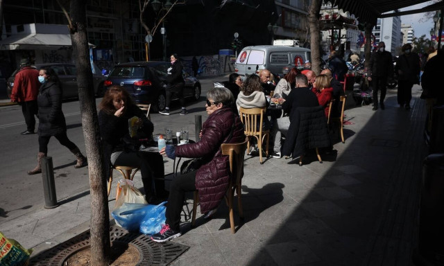 Έκτακτο επίδομα 200 ευρώ σε χαμηλοσυνταξιούχους: Άνοιξε η εφαρμογή – Δείτε εάν το δικαιούστε