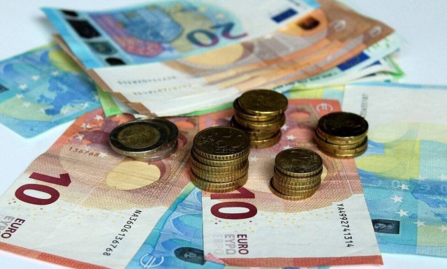 Έκτακτη οικονομική ενίσχυση: Πότε θα δουν λεφτά 972.000 δικαιούχοι