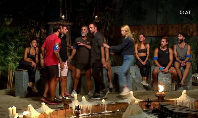 Survivor Spoiler (19/4): Ανατροπή! Ο παίκτης που αποχωρεί σήμερα μετά το συμβούλιο «κόλαση»