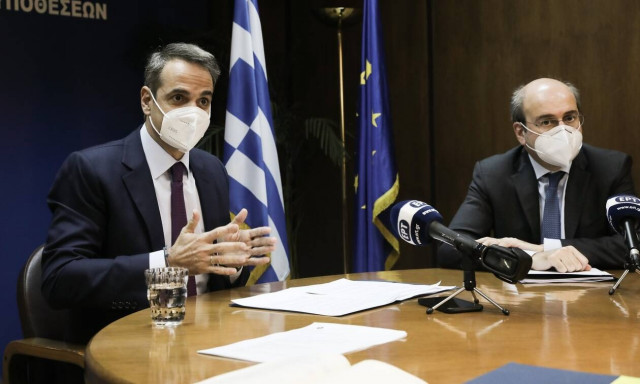 Συνάντηση Μητσοτάκη-Χατζηδάκη σήμερα για τον κατώτατο μισθό