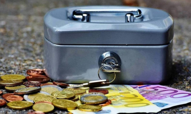 Μπρατάκος - ΕΒΕΑ: Καίρια κυβερνητική παρέμβαση η αύξηση του κατώτατου μισθού