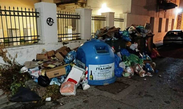 Σε κατάσταση έκτακτης ανάγκης κηρύχθηκε το Μεσολόγγι λόγω σκουπιδιών