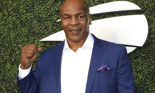 Χαμός σε πτήση με τον Μάικ Τάισον: Γρονθοκόπησε επιβάτη αεροπλάνου γιατί τον ενοχλούσε (vid)