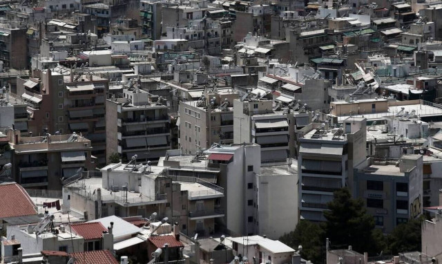 Μεταβιβάσεις ακινήτων: «Γολγοθάς» τα πιστοποιητικά μη οφειλής ΤΑΠ και οι βεβαιώσεις μηχανικών