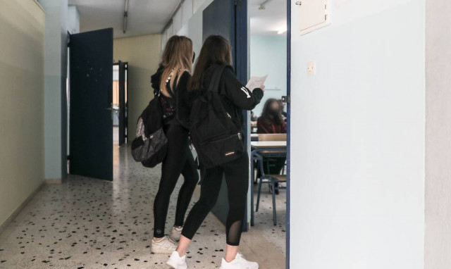 Σχολεία: Αυτό είναι το νέο πρωτόκολλο όταν υπάρχει κρούσμα σε μαθητή