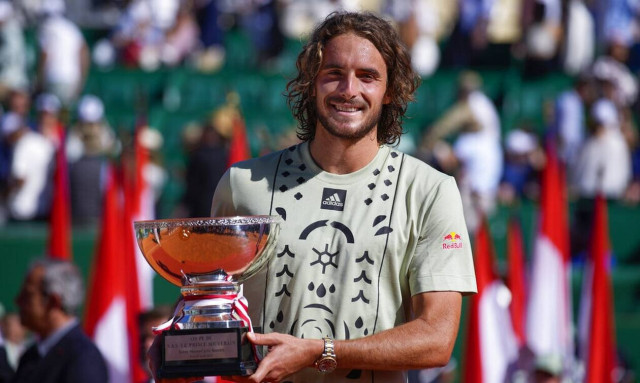 Στέφανος Τσιτσιπάς: Έβαλε το όνομα του δίπλα στους Τζόκοβιτς, Ναδάλ και Φέντερερ