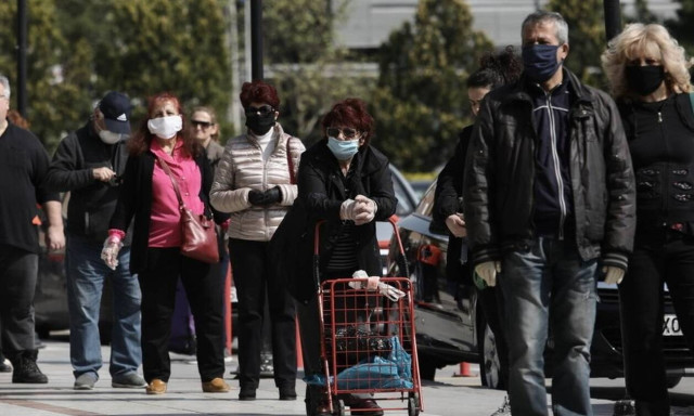 Shop opening times during Easter holidays