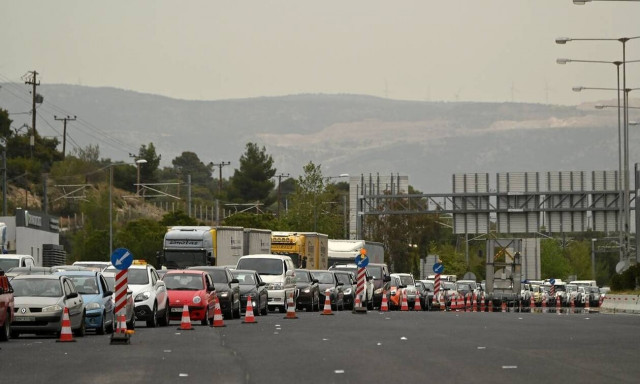 Έξοδος εκδρομέων: Ομαλοποιήθηκε η κίνηση στα εθνικά οδικά δίκτυα