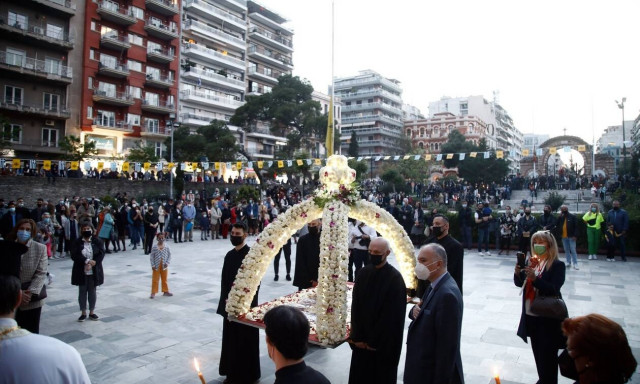 Πάσχα - Θεσσαλονίκη: Ποιοι δρόμοι θα κλείσουν λόγω περιφοράς Επιταφίου