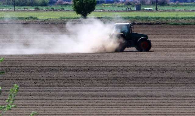 Κομοτηνή: Ηλικιωμένη καταπλακώθηκε από τρακτέρ - Μεταφέρθηκε τραυματισμένη στο νοσοκομείο