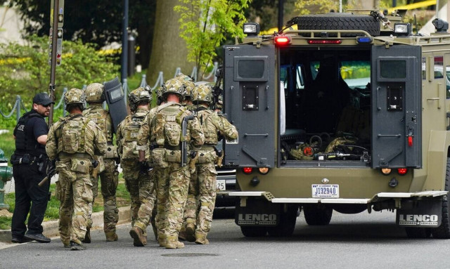 Ουάσινγκτον: Ένοπλος τραυμάτισε 4 ανθρώπους, ανάμεσά τους 12χρονο κορίτσι, προτού αυτοκτονήσει