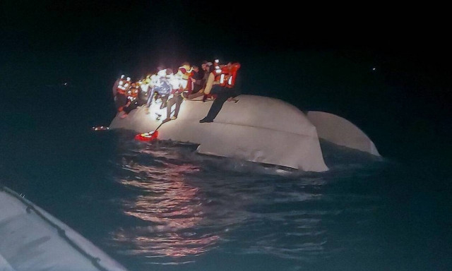 Τυνησία: Τουλάχιστον 12 νεκροί, 10 αγνοούμενοι στα ναυάγια τεσσάρων πλεούμενων με μετανάστες