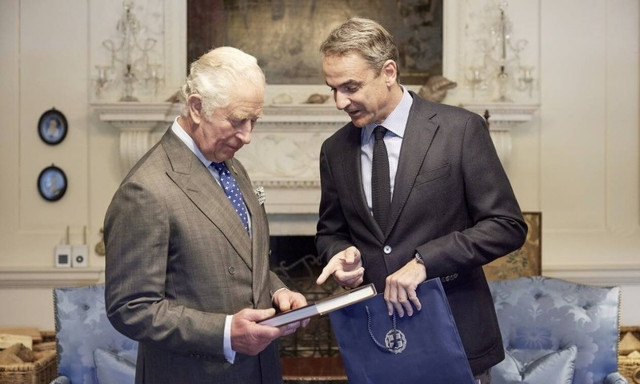 Πρίγκιπας Κάρολος: Το «ελληνικό» μήνυμα για τη συνάντηση με τον Κυριάκο Μητσοτάκη