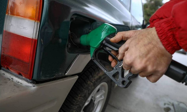 Επίδομα Καυσίμων: «Βούλιαξε» η πλατφόρμα αιτήσεων - Βήμα-βήμα η διαδικασία υποβολής