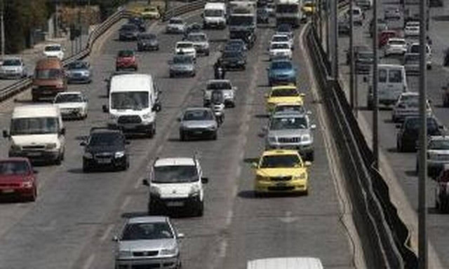 Εθνική Κορίνθου - Αθηνών: Aποκαταστάθηκε η κυκλοφορία μετά το τροχαίο ατύχημα  στην Κινέτα