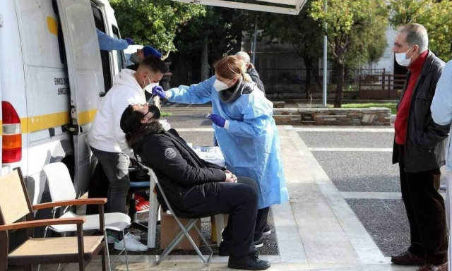 Greece: 11,487 new coronavirus infections on Wed., 43 deaths; 267 on ventilators