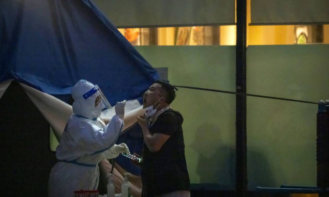 Σανγκάη: Χωρίς τέλος ο εφιάλτης στην κινεζική πόλη - Πολίτες φυλακισμένοι και πεινασμένοι (vid)