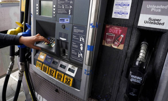 Κλιμακώνεται ο ενεργειακός πόλεμος Δύσης-Ρωσίας