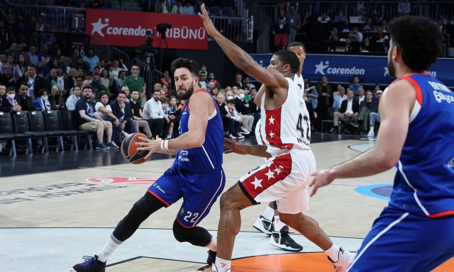 Euroleague: Στο Final Four η Αναντολού Εφές, περιμένει τον Ολυμπιακό - Τα highlights και το πανόραμα