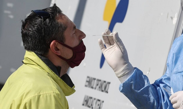 Κορονοϊός: Δωρεάν rapid test την Παρασκευή (29/4) σε 145 σημεία σε όλη τη χώρα