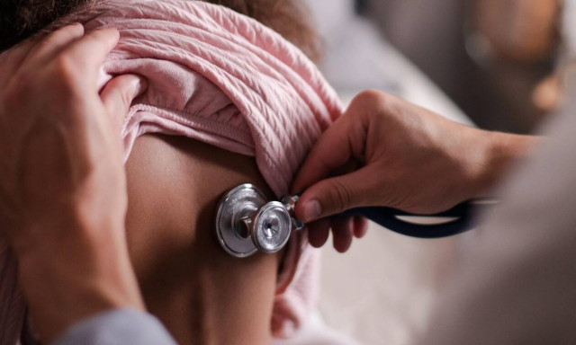 Οξεία ηπατίτιδα στα παιδιά: Τι είναι ο αδενοϊός – Πώς μεταδίδεται - Πώς θεραπεύεται