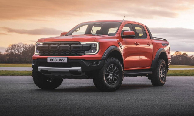 Ford: Νέο Ranger Raptor, ακόμα πιο εντυπωσιακό, στιβαρό και επιβλητικό