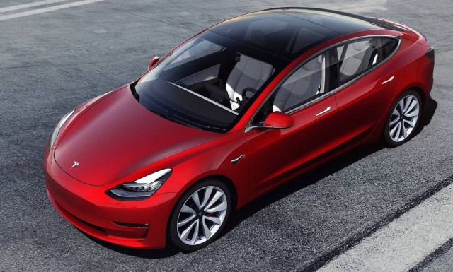 Αγοράζουν Tesla στην Ευρώπη;