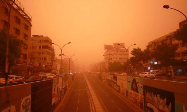 Ιράκ...όπως πλανήτης Άρης: Γιατί ο ουρανός βάφτηκε πορτοκαλί - Δείτε βίντεο