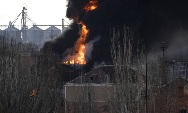Πόλεμος στην Ουκρανία: Πυραυλική επίθεση έπληξε την Οδησσό