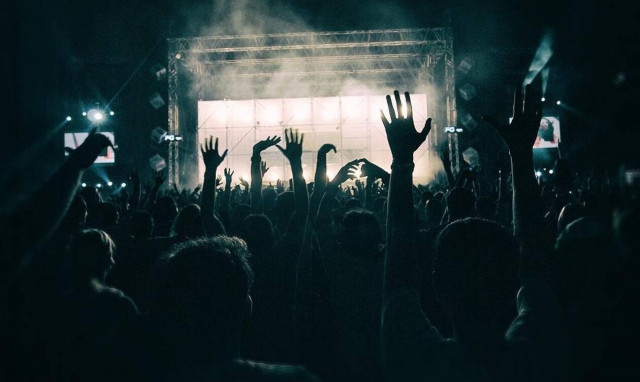 Βέλγιο: Έρευνα μετά από καταγγελίες γυναικών για χορήγηση ναρκωτικών με ενέσεις σε πάρτι