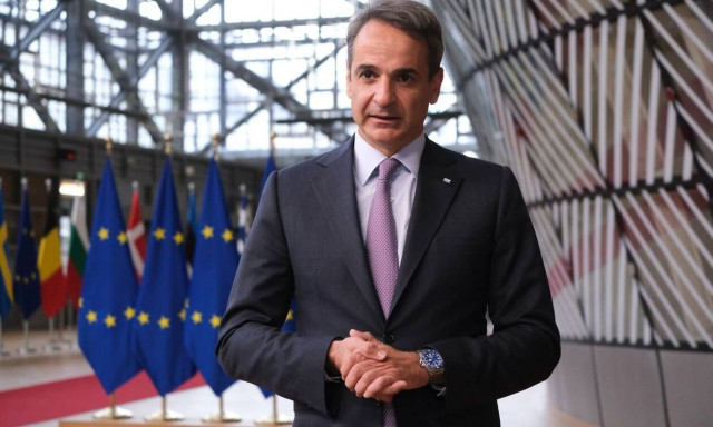 Οι κάλπες, ο ανασχηματισμός και τι «παίζει» με την αλλαγή του εκλογικού νόμου