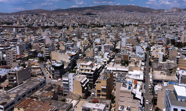 ΑΑΔΕ: «Τρέχει» για τα εκκαθαριστικά του ΕΝΦΙΑ και την επιστρεπτέα προκαταβολή