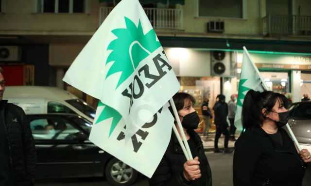 Εις το όνομα του… ΠΑΣΟΚ – Στις κάλπες τα μέλη του ΚΙΝΑΛ
