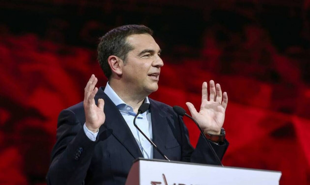 Tsipras: The only prospect to support the society is the political change