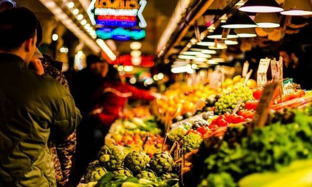 Κυριακή (8/5) με ανοιχτά μαγαζιά και σούπερ μάρκετ - Το ωράριο λειτουργίας