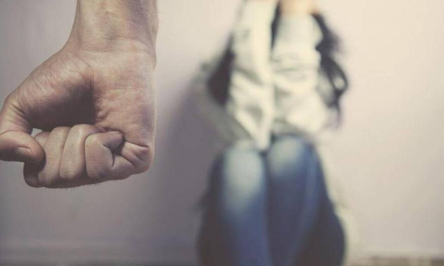 Κύπρος: Εκτοξεύτηκαν τα περιστατικά βίας σε βάρος γυναικών την περίοδο της πανδημίας