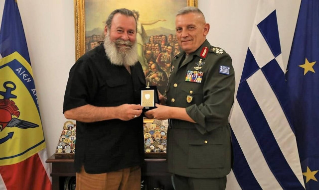 ΓΕΕΘΑ: Το νέο podcast για τη δράση του Ιερού Λόχου στα Δωδεκάνησα