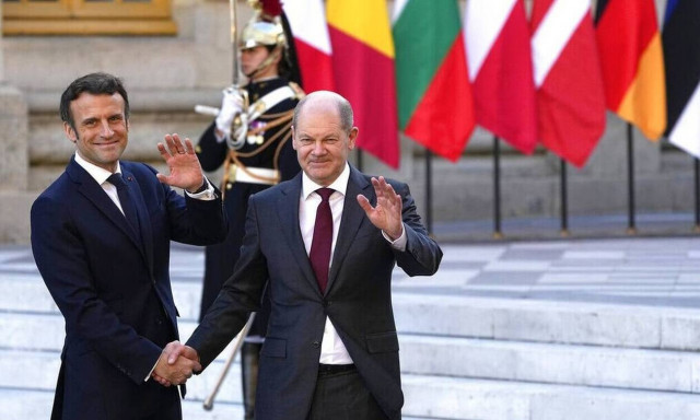 Γαλλία: Στο Βερολίνο σήμερα ο Μακρόν - To ζήτημα της κοινής ευρωπαϊκής άμυνας σε πρώτο πλάνο