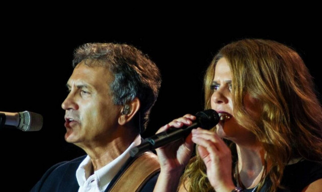 Γιώργος Νταλάρας: Αφιέρωμα στον Απόστολο Καλδάρα - Συμμετέχει η Ελένη Τσαλιγοπούλου